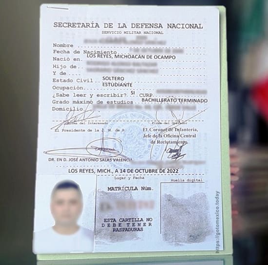 Карточка военной службы в Мексике