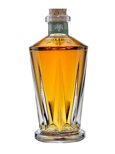 Мескаль Delirio Anejo