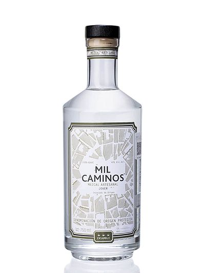 Мескаль Mil Caminos Ensamble