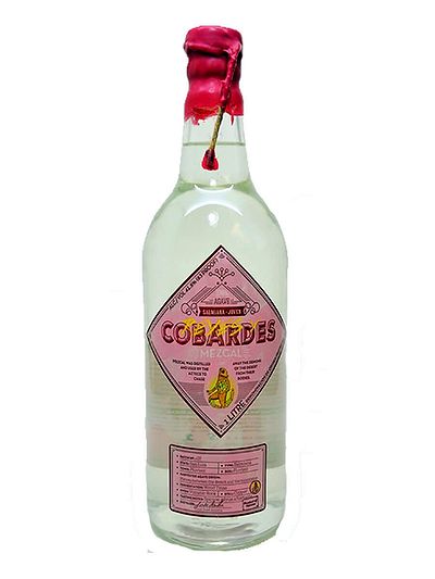 Мескаль Reyes y Cobardes Salmiana