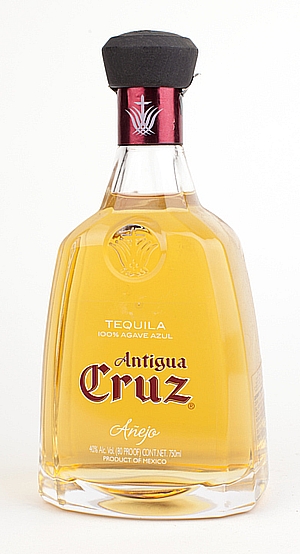 Текила Antigua Cruz Añejo