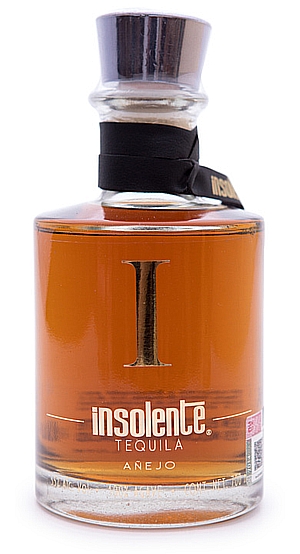 Текила Insolente Añejo