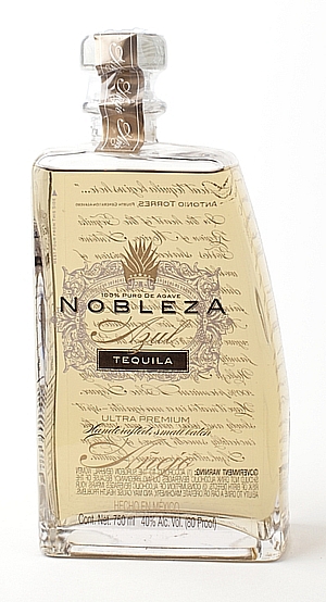 Текила Nobleza Azul Tequila Añejo