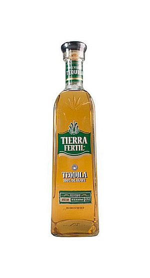 Текила Tierra Fertil Añejo